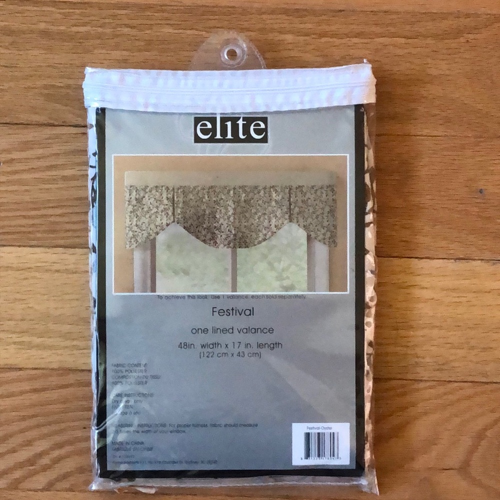 NWT Elite Window Valance